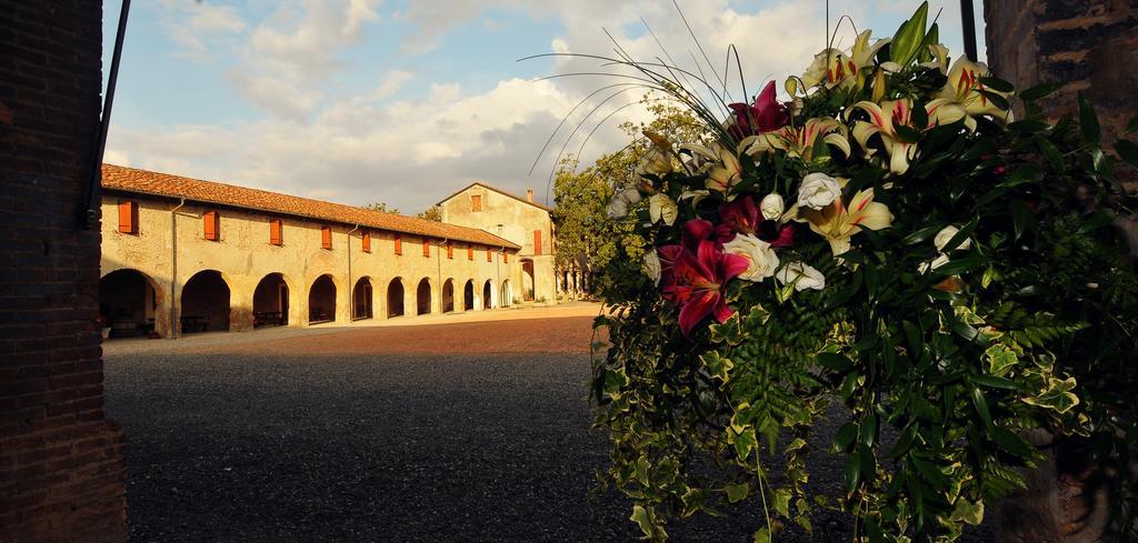 Villa Antica Grancia Benedettina Colorno Exterior foto